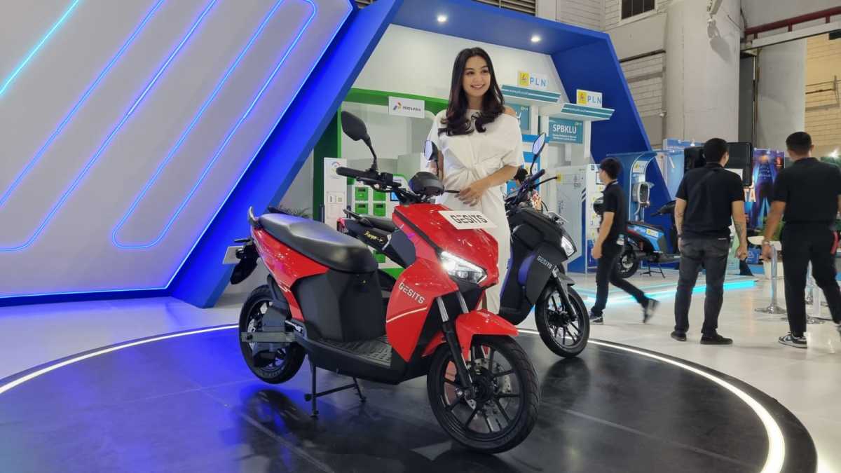 GESITS Perkenalkan Motor Listrik Raya E Di PEVS 2023, Harganya Rp20 Jutaan!